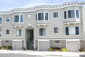 DeBrus Construction LLC