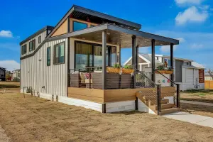 Utopian Villas Mr. Pleasant