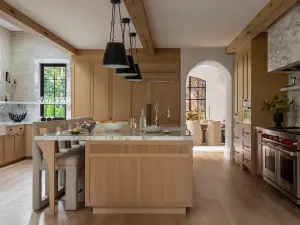 Emerald City Construction & Renovation