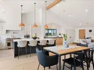 Lux Builders – ADU Contractor in Manhattan Beach, CA